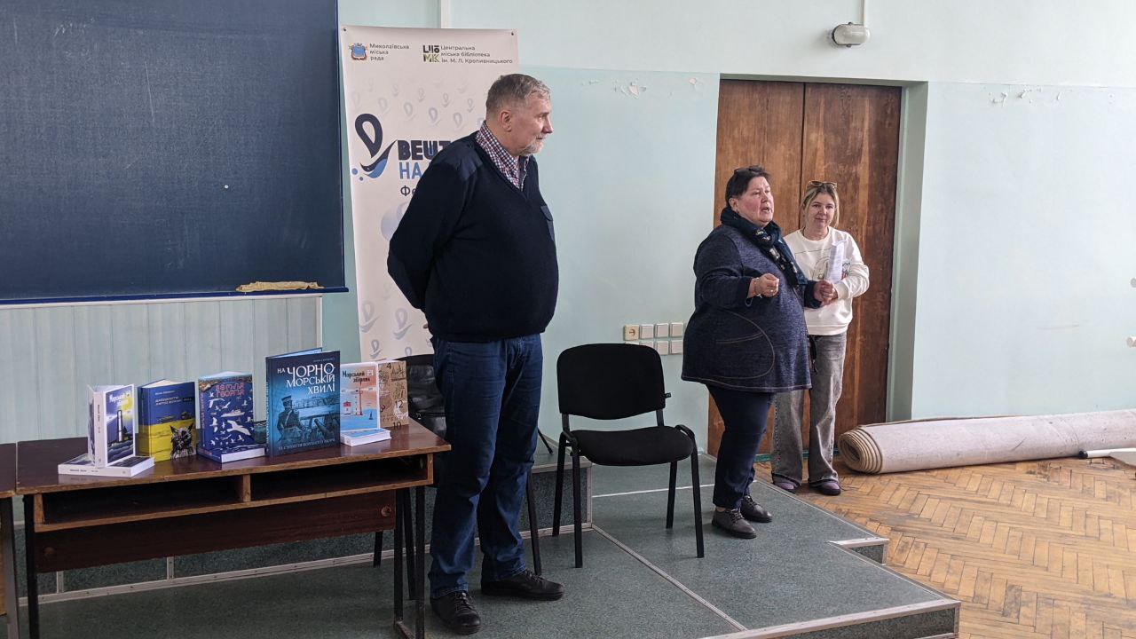 У межах Фестивалю книги і читання «Вештанка на Бузі» відбулася зустріч із відомим українським письменником Антоном Санченком